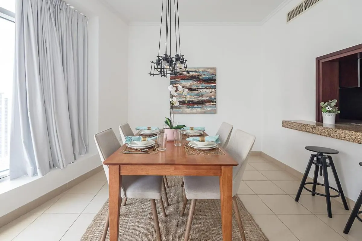 Apartment Frank Porter - Burj Views Dubai
